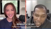 你是会聊的！😅杜兰特与女神连线，展示如何把天聊死~